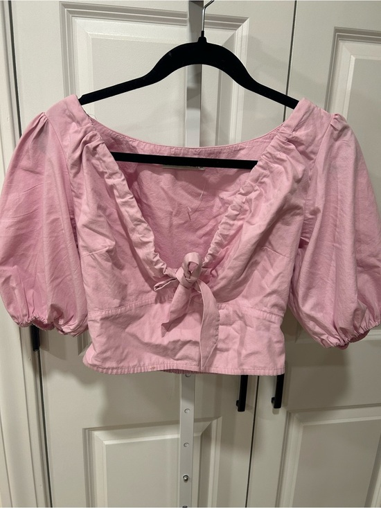 Abercrombie & Fitch Tops - Abercrombie & Fitch Pink Blouse